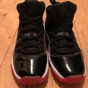 Jordan 11 ( breds)